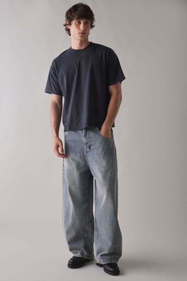 Modern Urban Fit Jeans